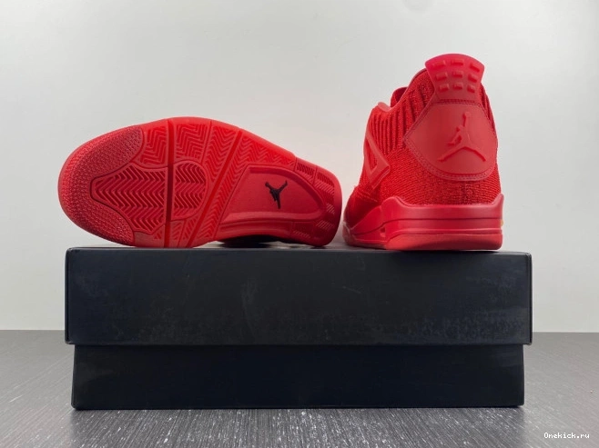 One Kick Jordan Flyknit Red Retro AQ3559-600 4 0725